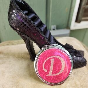 PINK "D" MIRROR COMPACT